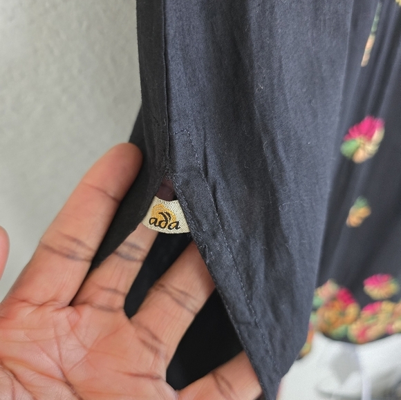 Ada Embroidered Floral Dress Womens XL Black Red Slits Flowy  Boho Art New - Picture 7 of 14